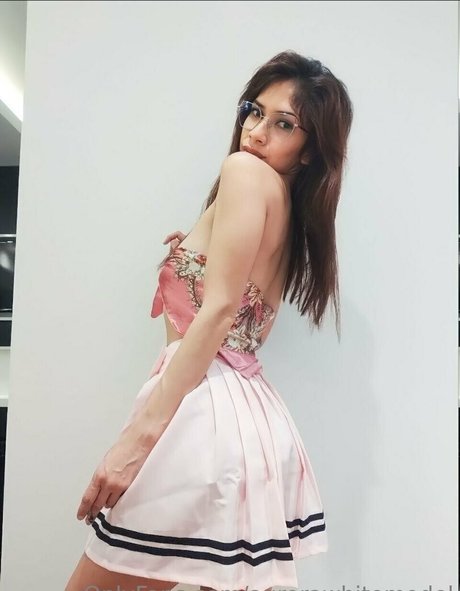 aurorawhitemodel modèle joli images