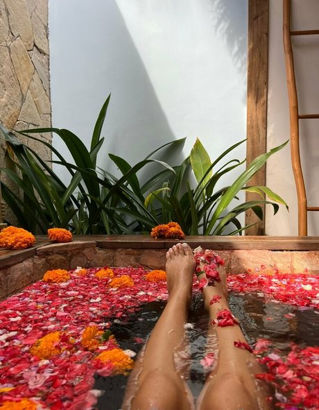 Elina re vip star du porno chaude photos