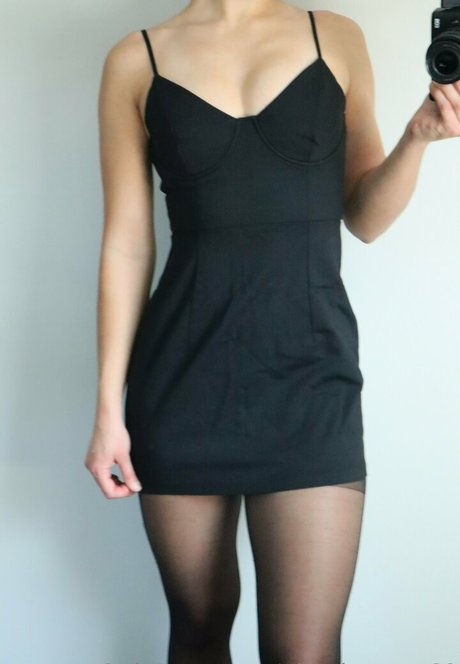 Olivebeauty69 beau modèle des photos