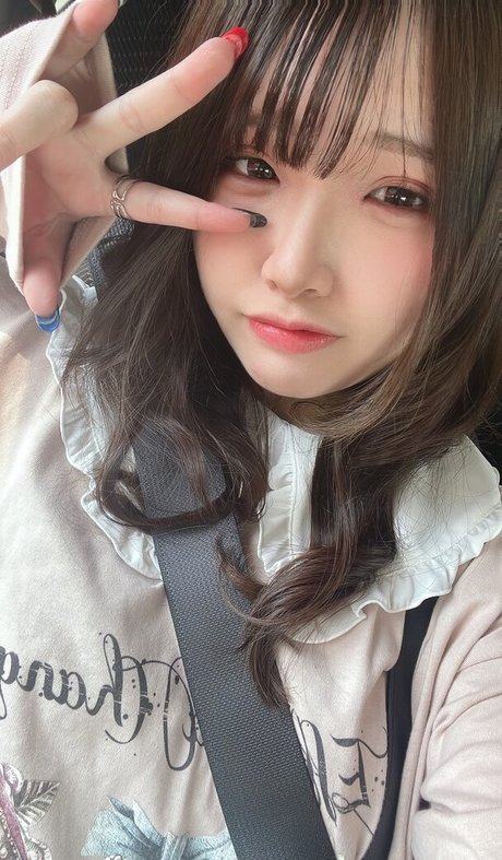 Yui Hiiragi star du porno photos