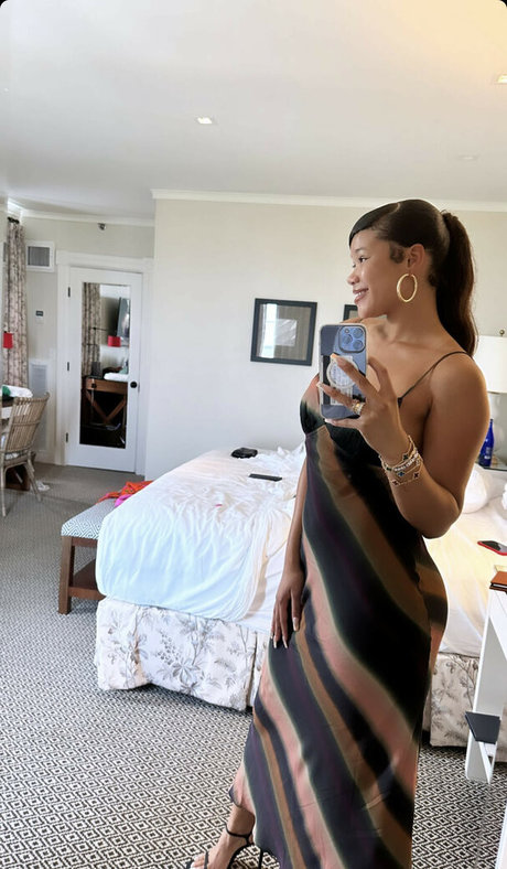 Storm Reid xxx étoile galerie