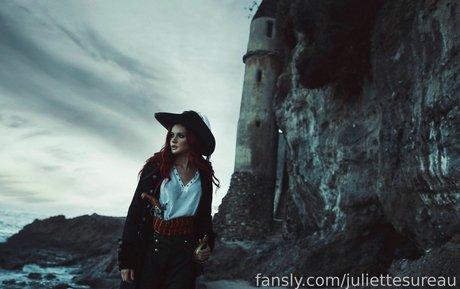 Juliettesureau beau modèle galerie