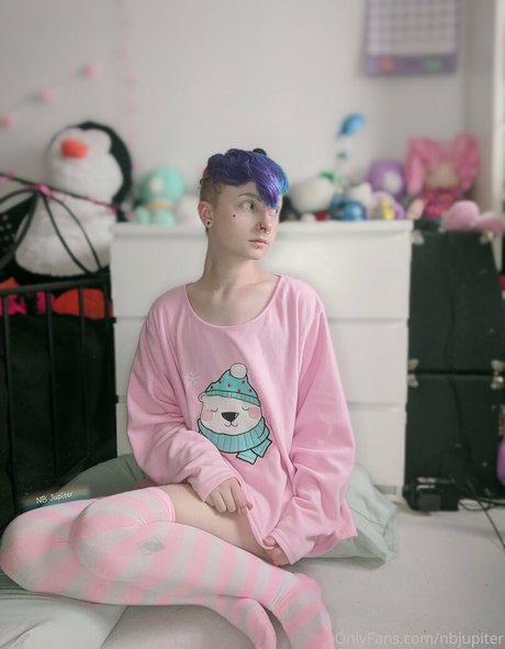 enbyjupiterfree star du porno belle image