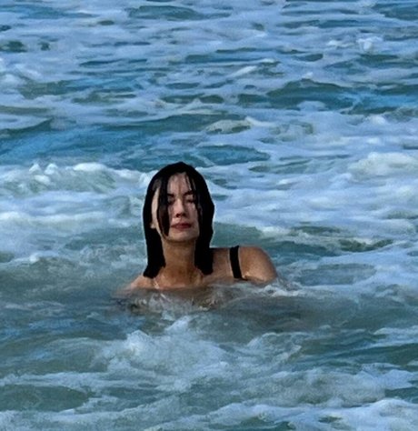 Lauren Tsai star du porno belle archive