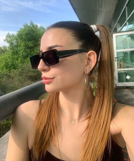 lolalala23 modèle galeries