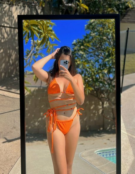 underthescrubs star exclusive image