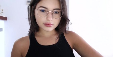 playnofuckinggames actrice érotique images