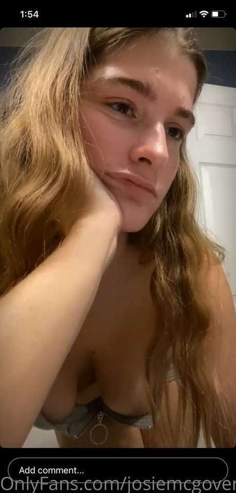 josieplayfulfree haut modèle des photos