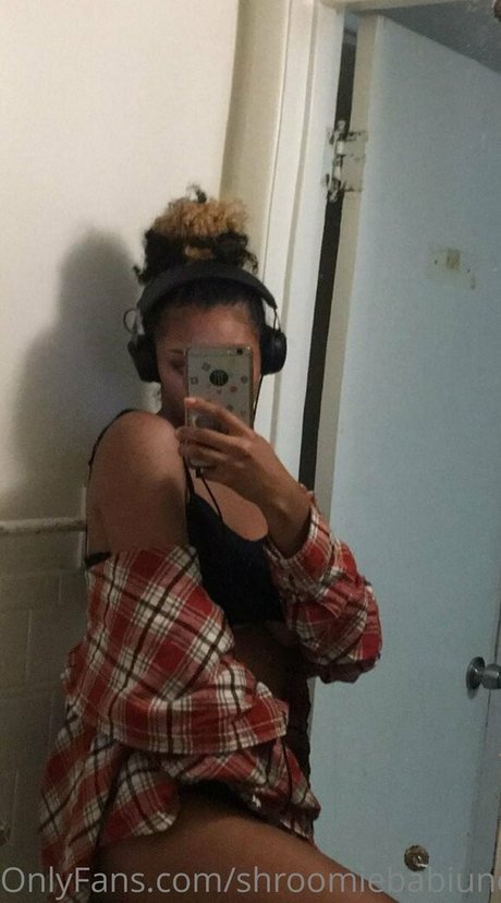 shroomiebabiuncensored star du porno gratuit img