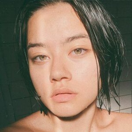 Anne Whisper star du porno nue collection