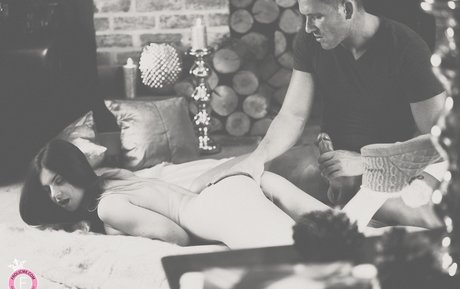 Stella Cox étoile xxx galeries