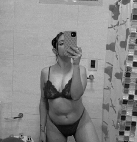 fans trans asiatiques uniquement érotique de haute qualité image