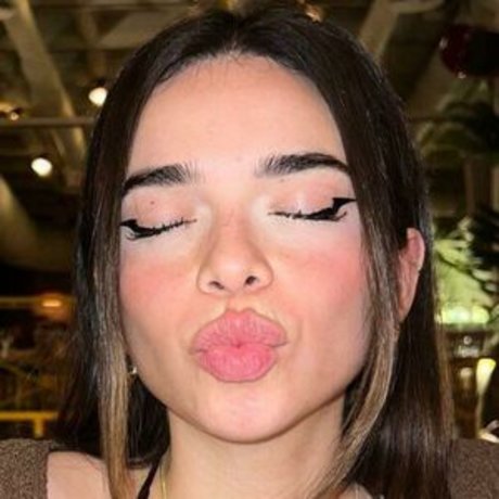 ImAUppa modèle exclusif image