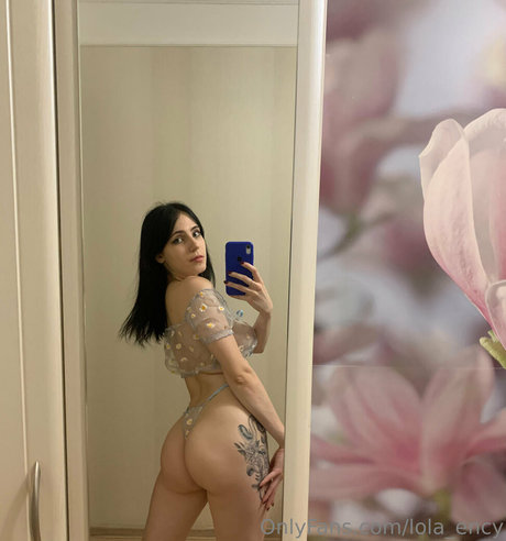 professeur débène onlyfans assez nue des photos