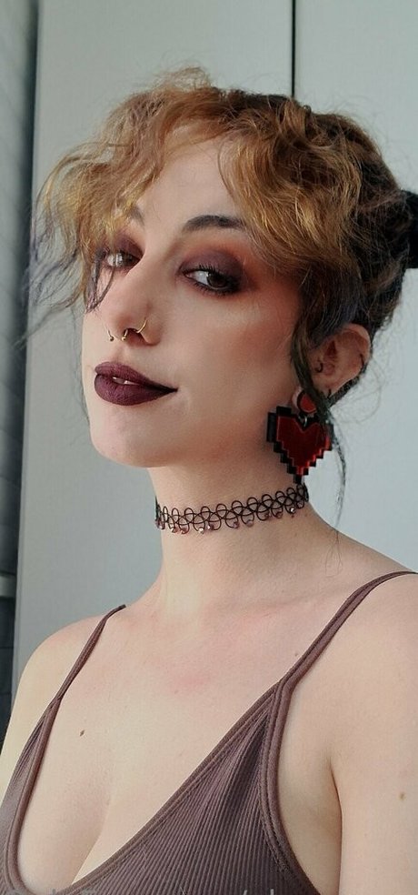 Ahegaoself xxx étoile image