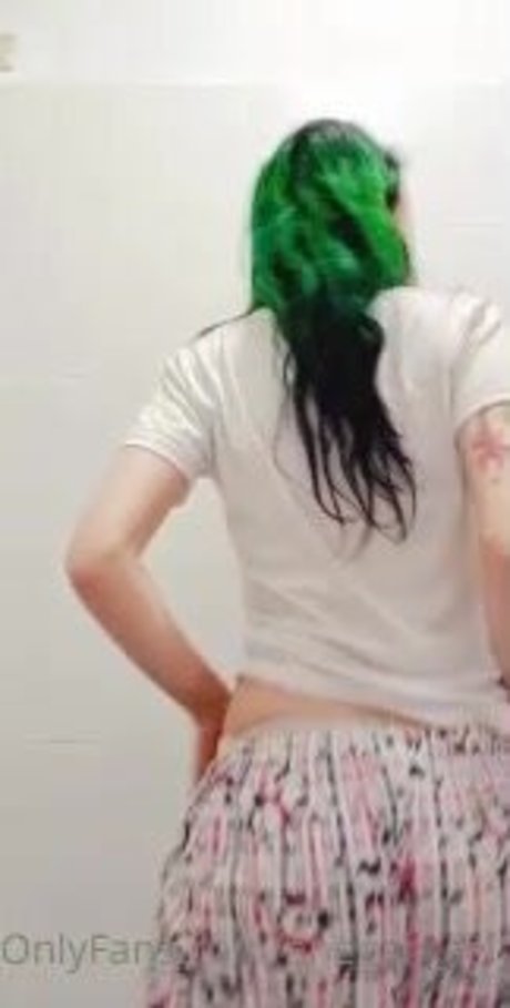 Ahegaoself modèle sexy archive