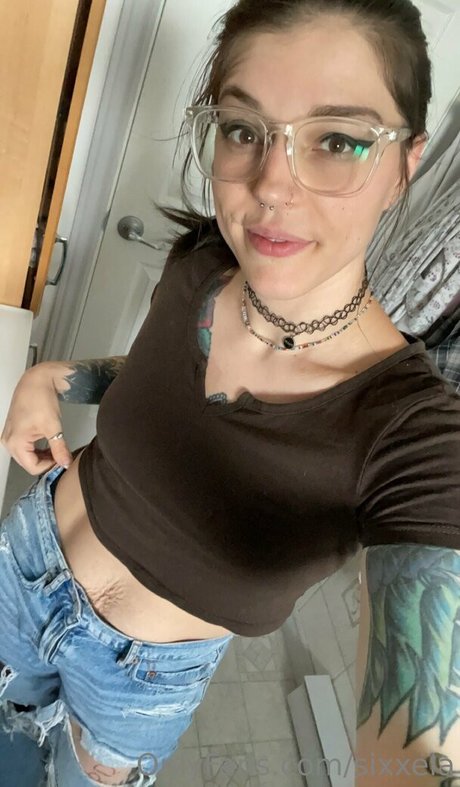 sixxela actrice chaude images