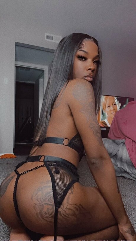 tslariyadior star du porno sympa images