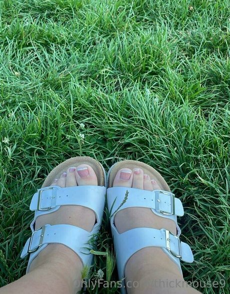 thickmouse9 modèle nu des photos