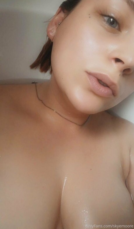 skyemoore jolie étoile photo