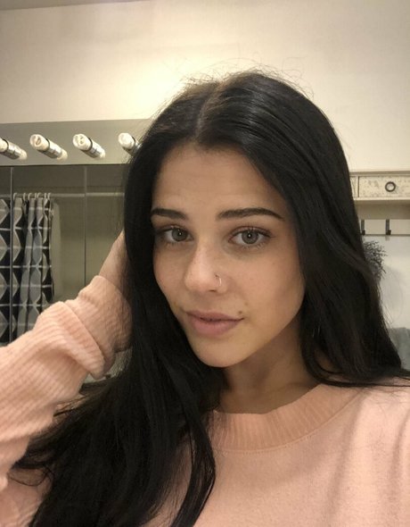 cassidy17 star du porno hd galerie