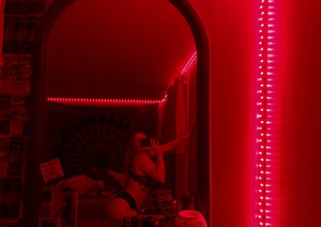 milf rousse onlyfans haut gratuit photo