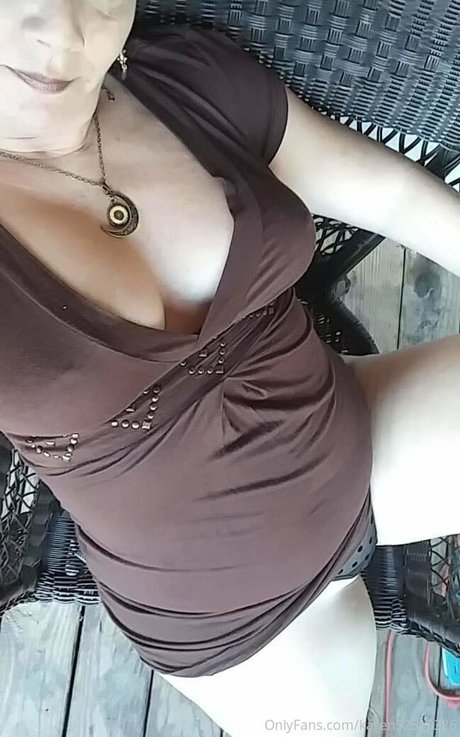 alreadywet69 haut modèle img