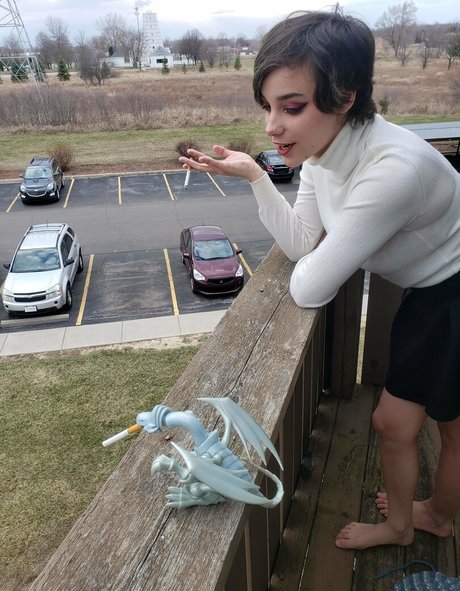 pink kunt haut modèle archive