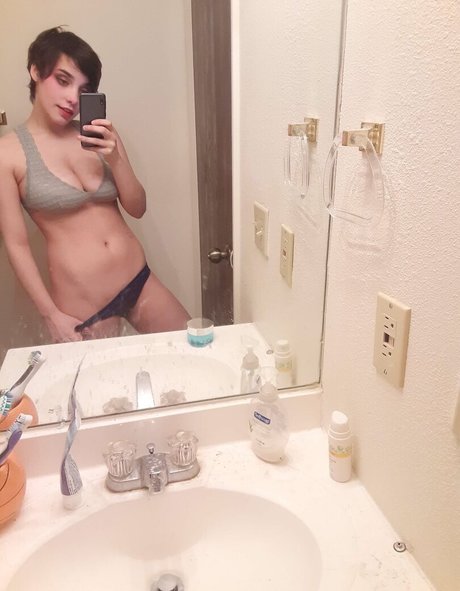 pink kunt modèle pornographique des photos