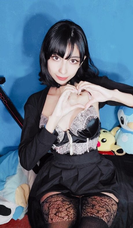 Lilywaifu sexe star du porno photos