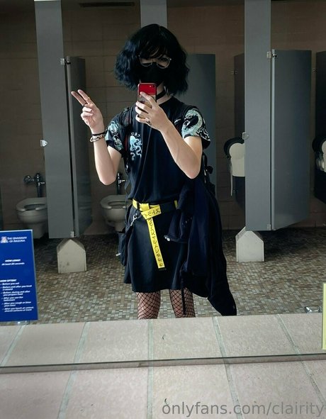 clairity modèle érotique photo