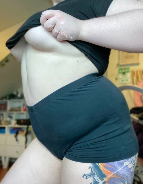 misslolaluxxxfree modèle de haute qualité image