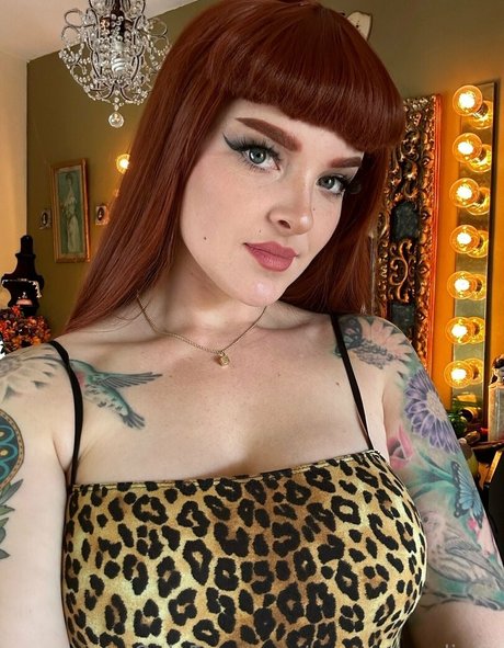 rosamagnoliaxo modèle de sexe images