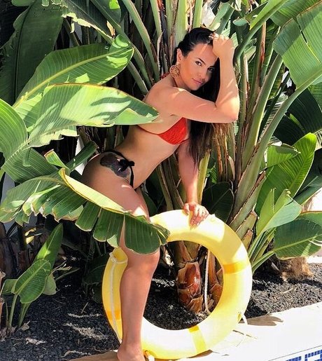 chatte solo uniquementfans érotique archive