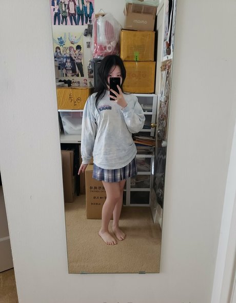 rinya cos actrice chaude img