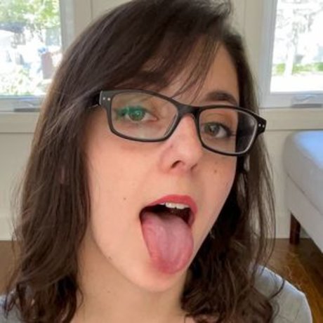 Sarameikasai actrice artistique galerie