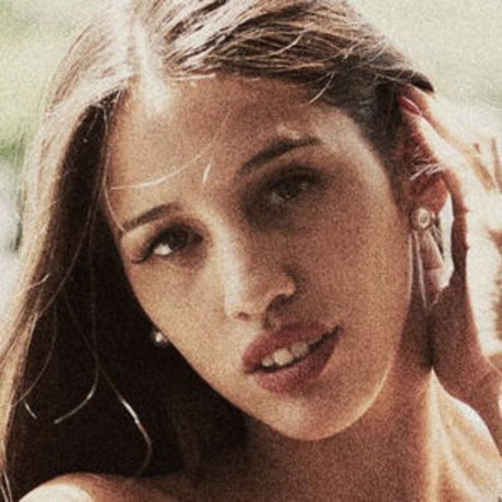 Melisa Aguayo star du porno belle archive