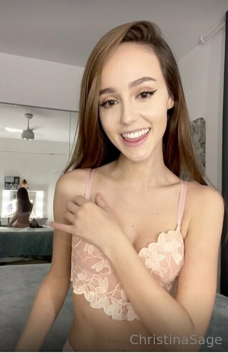 christinasage modèle de sexe images