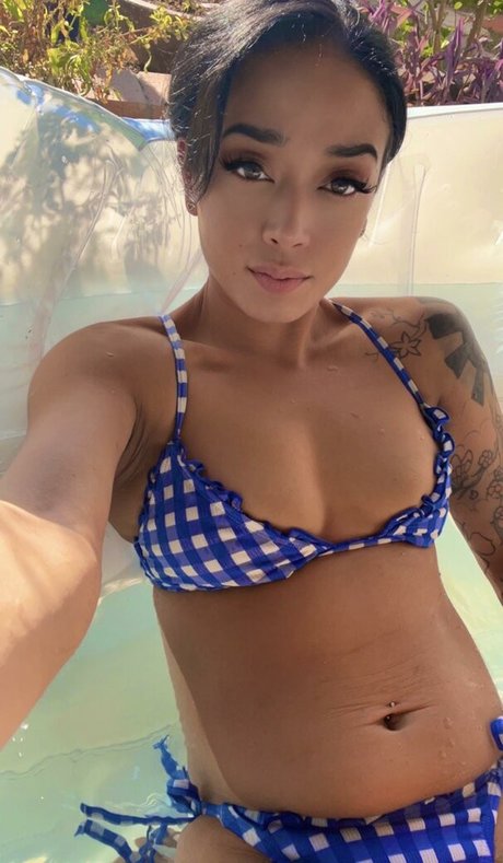 maya sensation actrice libre image