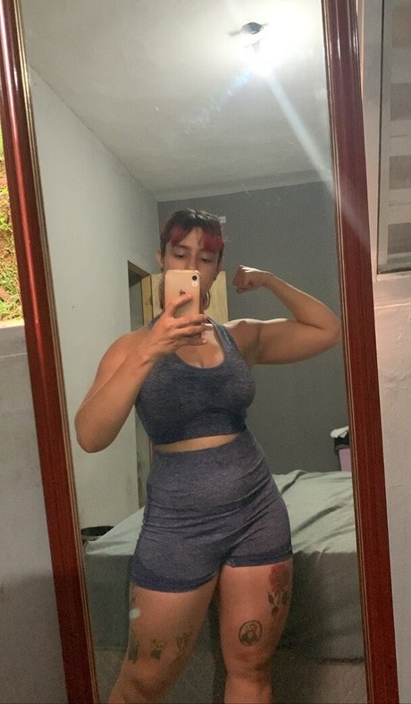 Gi ovanag actrice xxx galerie