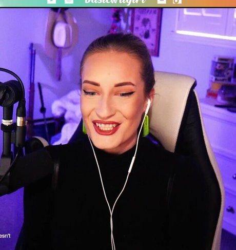 fellation en bikini onlyfans haute définition chaud photos