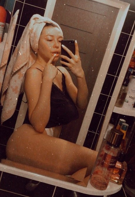 déshabillage onlyfans sexe pornographique collection