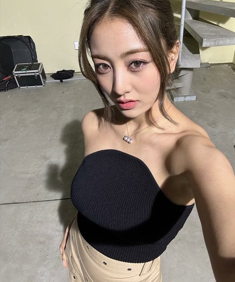 Jihyo modèle sympa image