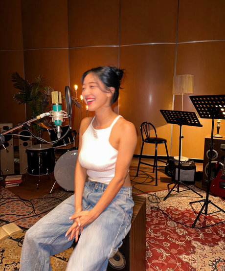 Jihyo étoile érotique galeries