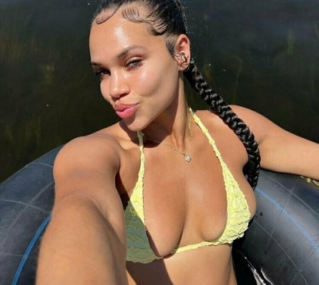 scorpioqueen18 actrice parfaite image