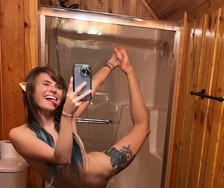 Tabby Ridiman modèle joli galeries