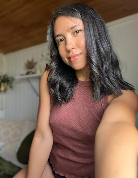 sincerelyxjade free actrice érotique img