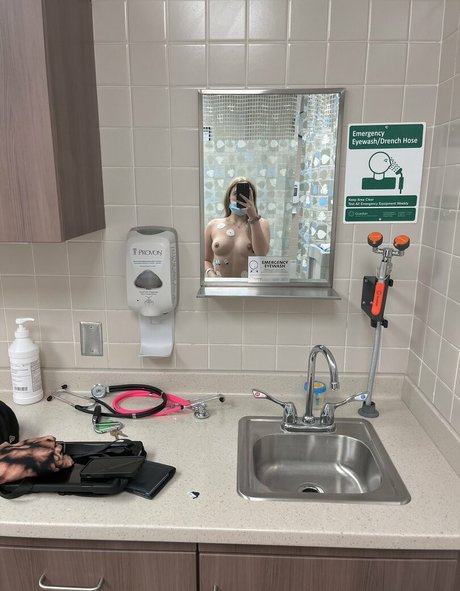 Kimberlyraexx mannequin galeries