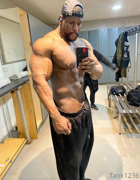 pleasure12368 modèle chaud photo