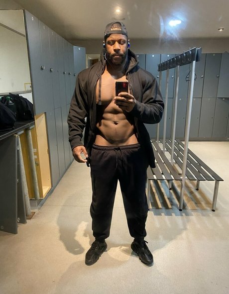 pleasure12368 star du porno des photos